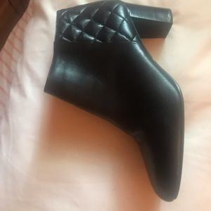 Michael Kors booties -size 8